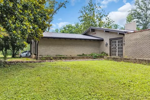 Exterior - 6126 Manchester Hwy, Morrison, TN 37357 photo 12 of 18