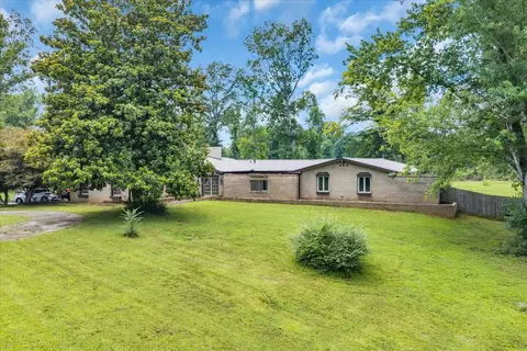Exterior - 6126 Manchester Hwy, Morrison, TN 37357 photo 13 of 18
