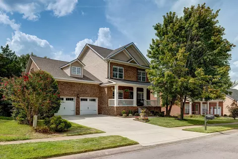 4580 Sawmill Pl, Nolensville, TN 37135