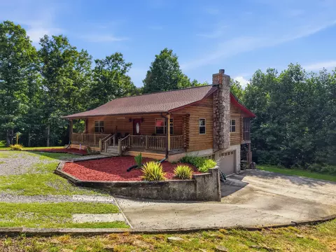 5010 Hidden Ln, Crawford, TN 38554