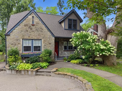 2611 W Linden Ave, Nashville, TN 37212