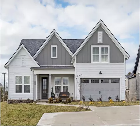 2001 S Byrnes St, Smyrna, TN 37167