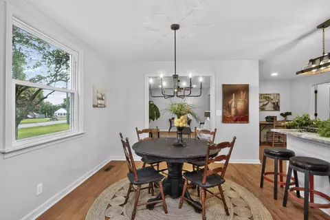 Dining - 900 Vantrease Rd, Madison, TN 37115 photo 4 of 4
