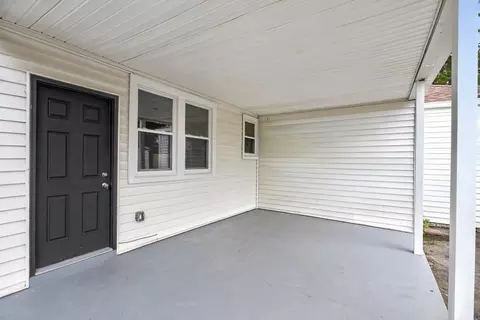 Exterior - 900 Vantrease Rd, Madison, TN 37115 photo 8 of 11