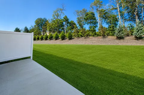 Exterior - 4231 Feetham Dr, Murfreesboro, TN 37129 photo 6 of 17