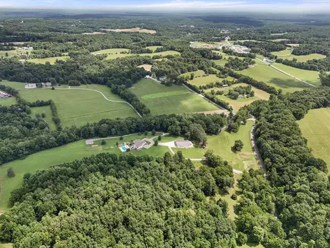 View/Area - 1025 Choate Rd, Dickson, TN 37055 photo 8 of 13