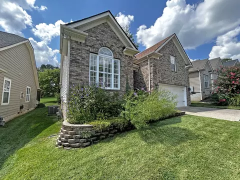 2034 Spring Branch Dr, Madison, TN 37115