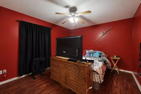 Bedroom - 4924 Jacksboro Rd, Morrison, TN 37357 photo 4 of 6