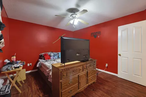 Bedroom - 4924 Jacksboro Rd, Morrison, TN 37357 photo 4 of 5