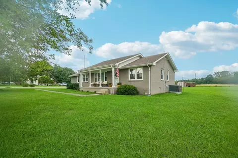 1220 Rome Pike, Lebanon, TN 37087