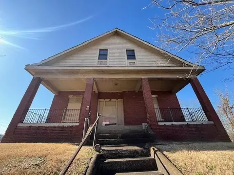1908 Mccallie Ave, Chattanooga, TN 37404
