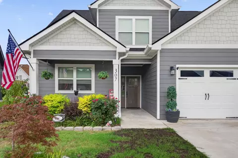 Exterior - 307 Willow Grove Ct, Ringgold, GA 30736 photo 8 of 16