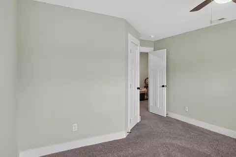 Bedroom - 307 Willow Grove Ct, Ringgold, GA 30736 photo 6 of 10
