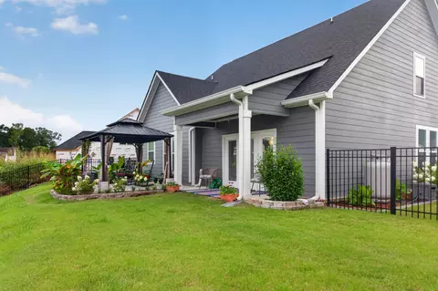 Exterior - 307 Willow Grove Ct, Ringgold, GA 30736 photo 13 of 16