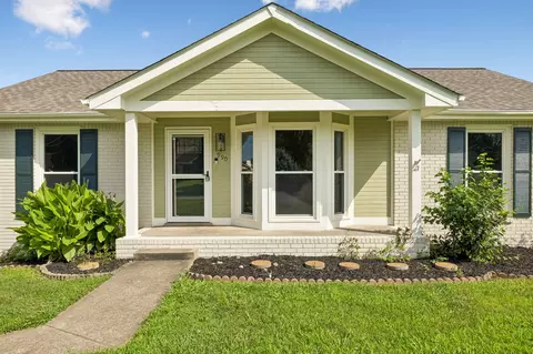 1990 Waywick Dr, Clarksville, TN 37043
