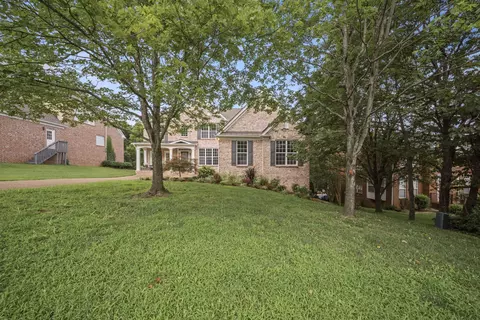 1487 Red Oak Dr, Brentwood, TN 37027