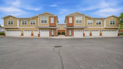 2203 Regency Ct, Chattanooga, TN 37421