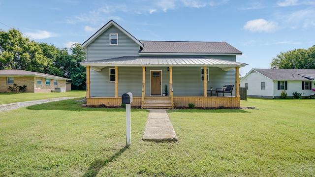 423 Anderson St, Gallatin, TN 37066