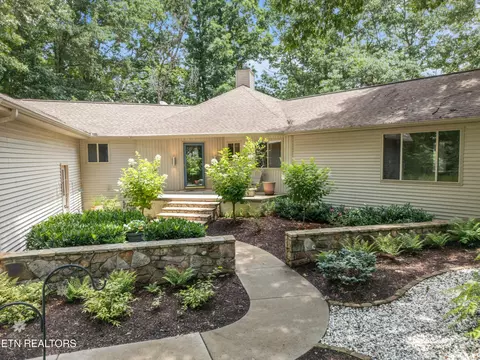 10 Berkeley, Crossville, TN 38558