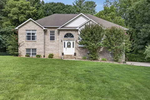 1540 Little John Ln, Cookeville, TN 38501