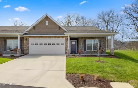 766 Snowflower Cir, Pigeon Forge, TN 37863