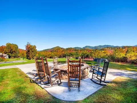 338 Shooting Star Loop, Townsend, TN 37882 photo 3