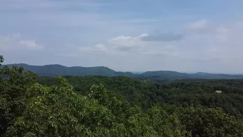 19 Tekoa Mtn Way, Sevierville, TN 37876