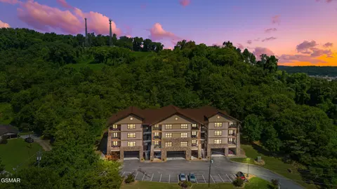 224 Maggie Mack Ln #201, Sevierville, TN 37862