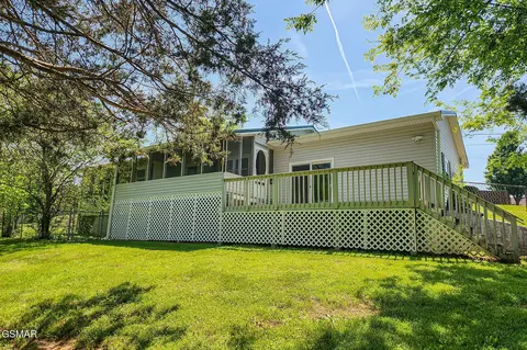 2844 Eledge Ln, Sevierville, TN 37876
