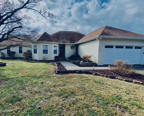 2819 Mint Rd, Maryville, TN 37803