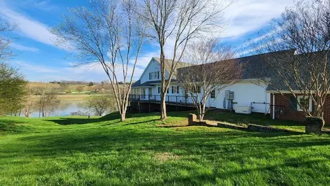 1043 Eagle View Dr, Kodak, TN 37764 photo 3