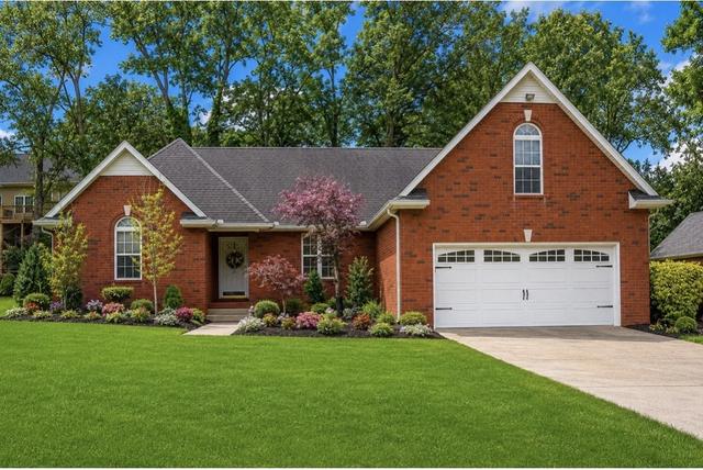 616 Woodland Hills Dr, La Vergne, TN 37086