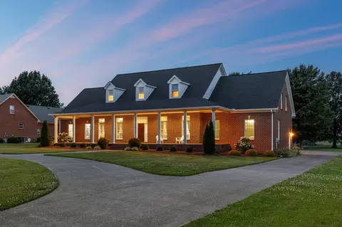108 Ewing Dr, Portland, TN 37148