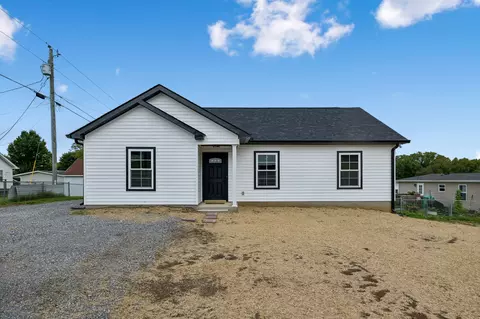 102 Hills St, Woodbury, TN 37190