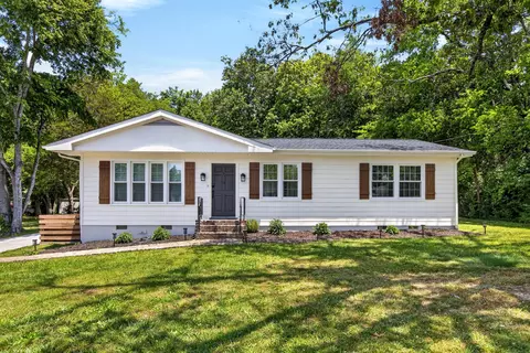 530 20th St NW, Cleveland, TN 37311