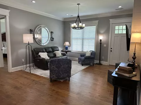 Living - 105 Andrews Dr, Loretto, TN 38469 photo 5 of 5