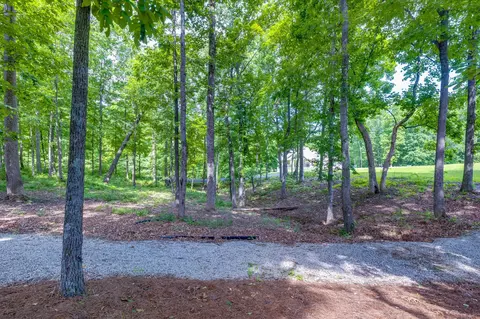 Exterior - 105 Andrews Dr, Loretto, TN 38469 photo 22 of 24