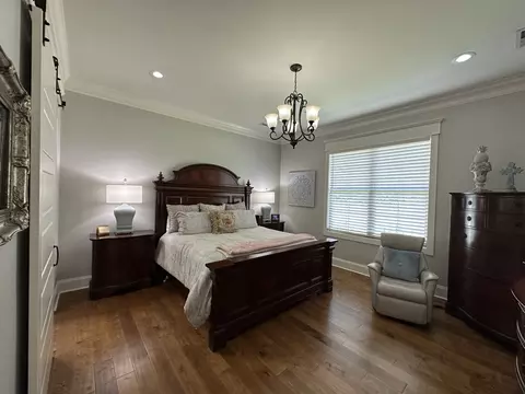 Bedroom - 105 Andrews Dr, Loretto, TN 38469 photo 10 of 12