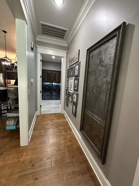 Entry Way - 105 Andrews Dr, Loretto, TN 38469 photo 3 of 3