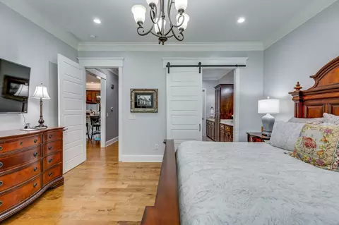 Bedroom - 105 Andrews Dr, Loretto, TN 38469 photo 3 of 12