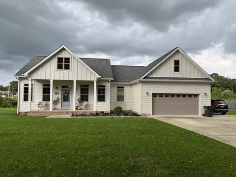 67 Beuerlein Cir, Lawrenceburg, TN 38464