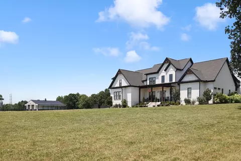 9520 Dyer Rd # A, Rockvale, TN 37153