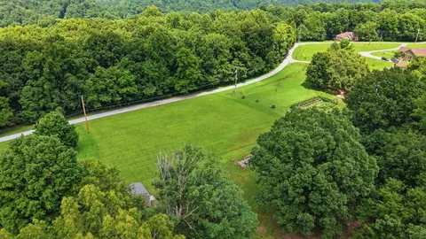 1060 Thornberry Trce, Goodlettsville, TN 37072
