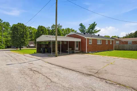 Exterior - 549 E Maple St, Madison, TN 37115 photo 3 of 18