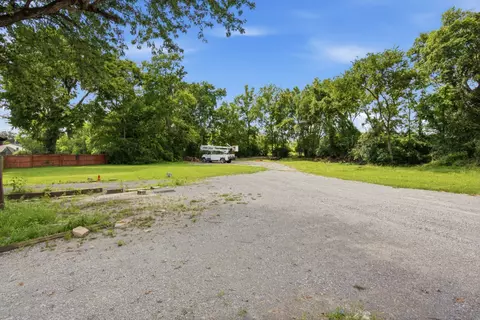 Exterior - 549 E Maple St, Madison, TN 37115 photo 18 of 18