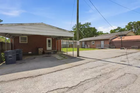 Exterior - 549 E Maple St, Madison, TN 37115 photo 2 of 18