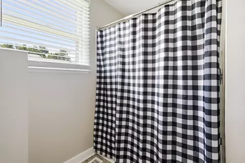 Bath - 549 E Maple St, Madison, TN 37115 photo 2 of 2