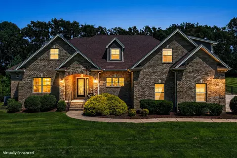 1067 Caballo Trl, Gallatin, TN 37066
