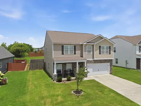 137 Browning Dr, Rossville, GA 30741