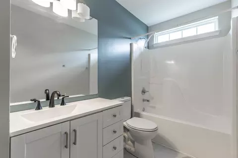 Bath - 8245 Witherow Way, Ooltewah, TN 37363 photo 7 of 8